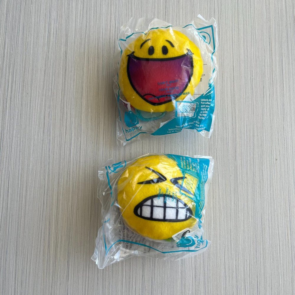 Vintage Happy Meal plush emoji's
